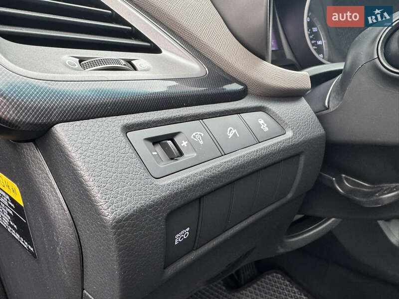 Внедорожник / Кроссовер Hyundai Santa FE 2013 в Киеве фото 31 Внедорожник / Кроссовер Hyundai Santa FE 2013 в Киеве