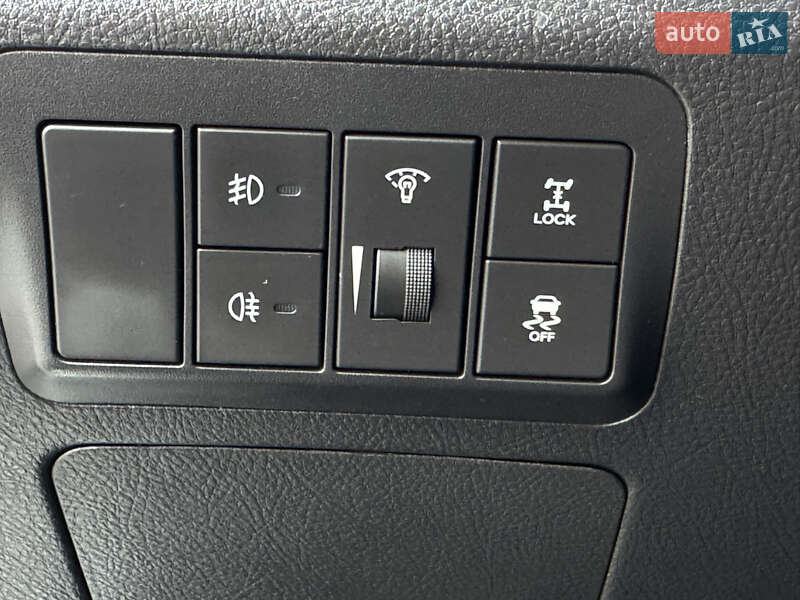 Внедорожник / Кроссовер Hyundai Santa FE 2011 в Бердичеве фото 22 Внедорожник / Кроссовер Hyundai Santa FE 2011 в Бердичеве