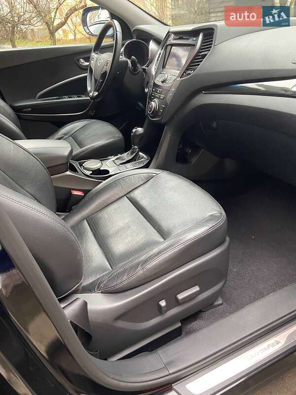 Позашляховик / Кросовер Hyundai Santa FE 2012 в Києві