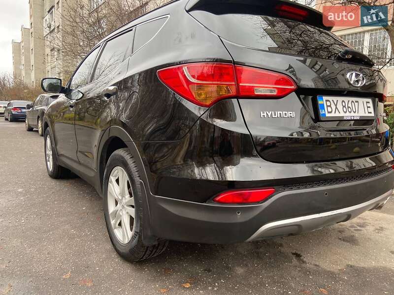 Позашляховик / Кросовер Hyundai Santa FE 2012 в Києві