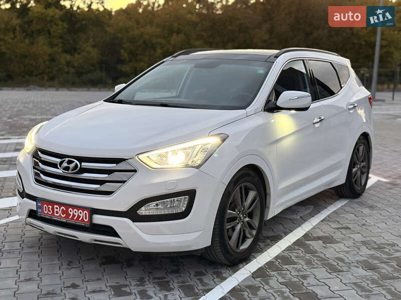 Внедорожник / Кроссовер Hyundai Santa FE 2013 в Дубно