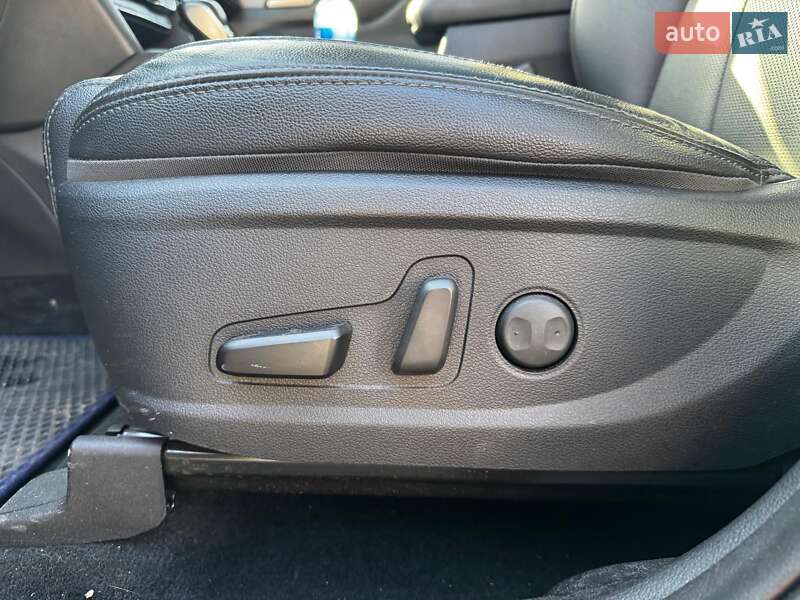 Внедорожник / Кроссовер Hyundai Santa FE 2019 в Харькове фото 13 Внедорожник / Кроссовер Hyundai Santa FE 2019 в Харькове