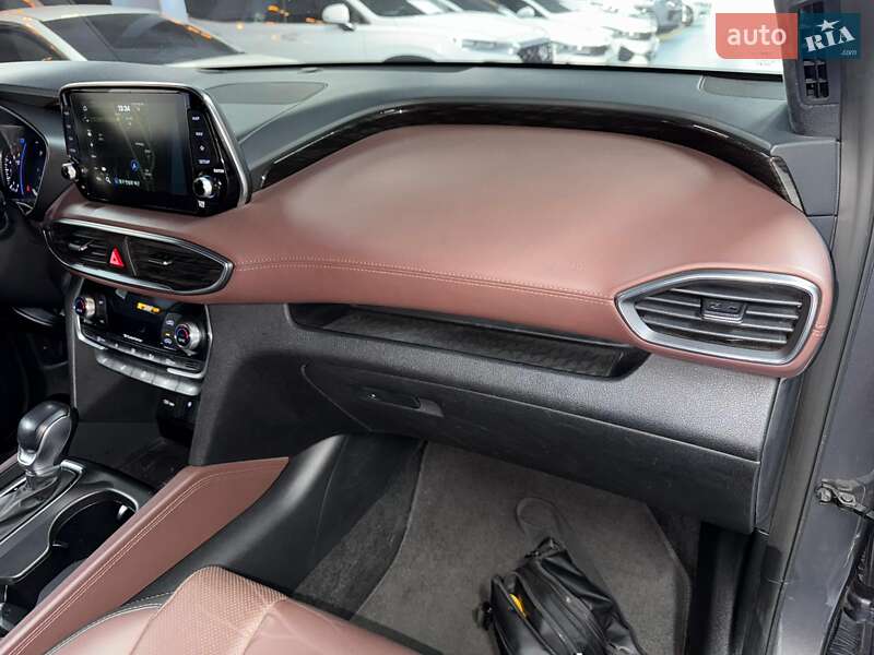 Позашляховик / Кросовер Hyundai Santa FE 2018 в Києві