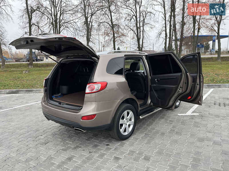 Позашляховик / Кросовер Hyundai Santa FE 2011 в Тульчині фото 16 Позашляховик / Кросовер Hyundai Santa FE 2011 в Тульчині