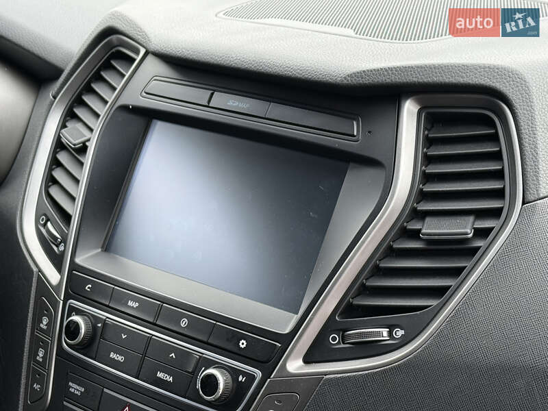 Внедорожник / Кроссовер Hyundai Santa FE 2016 в Ровно фото 55 Внедорожник / Кроссовер Hyundai Santa FE 2016 в Ровно