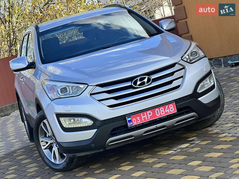Внедорожник / Кроссовер Hyundai Santa FE 2013 в Ивано-Франковске