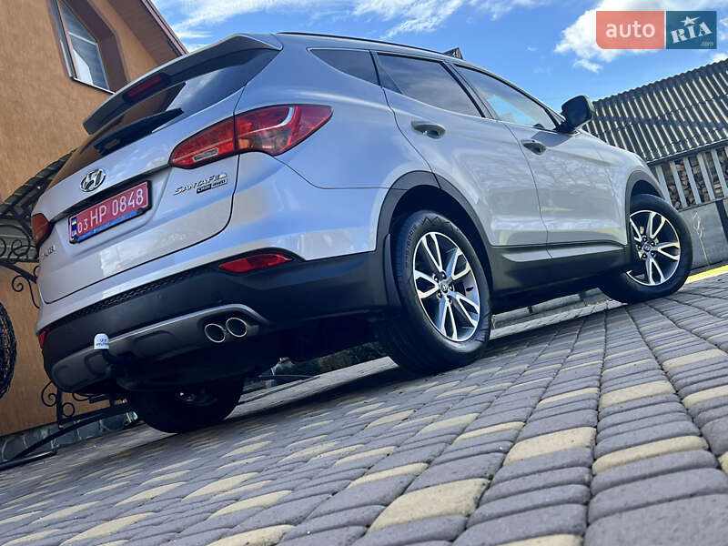 Внедорожник / Кроссовер Hyundai Santa FE 2013 в Ивано-Франковске