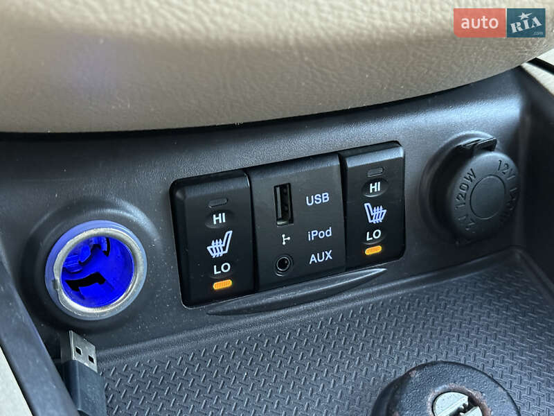 Внедорожник / Кроссовер Hyundai Santa FE 2011 в Одессе