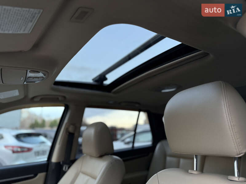 Внедорожник / Кроссовер Hyundai Santa FE 2011 в Одессе