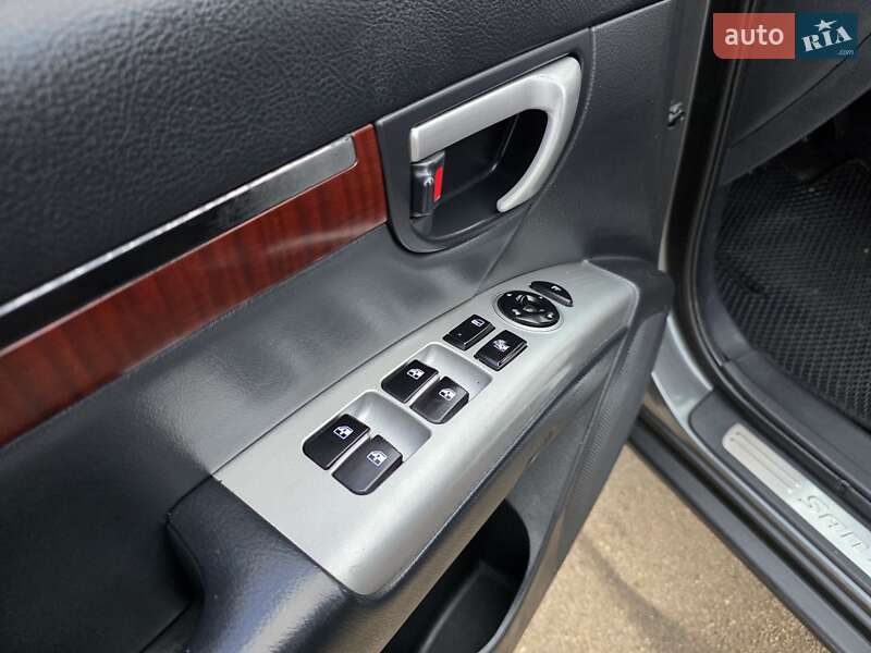 Позашляховик / Кросовер Hyundai Santa FE 2008 в Хмельницькому