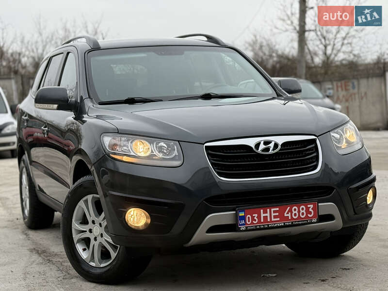 Внедорожник / Кроссовер Hyundai Santa FE 2012 в Ровно