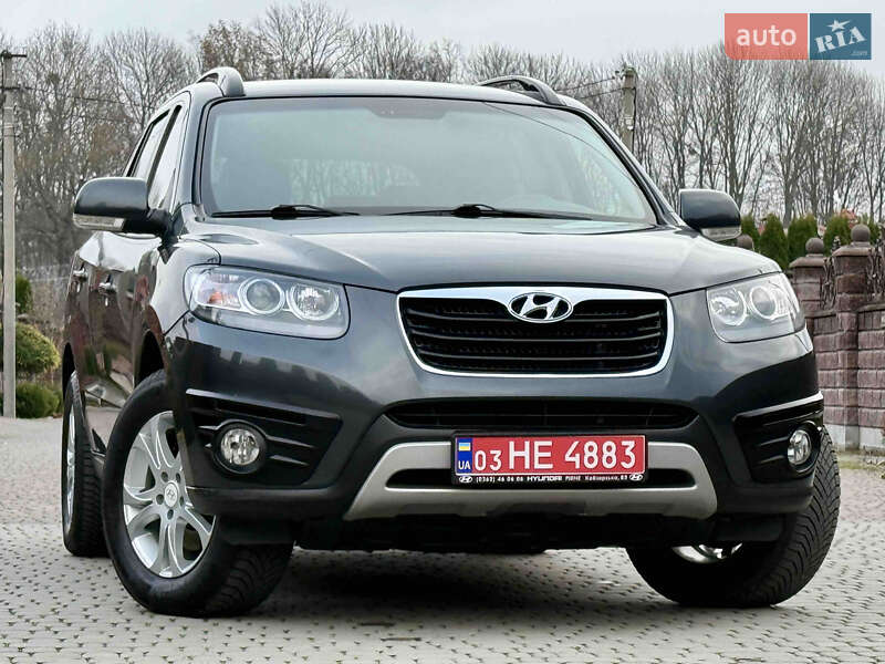 Внедорожник / Кроссовер Hyundai Santa FE 2012 в Ровно