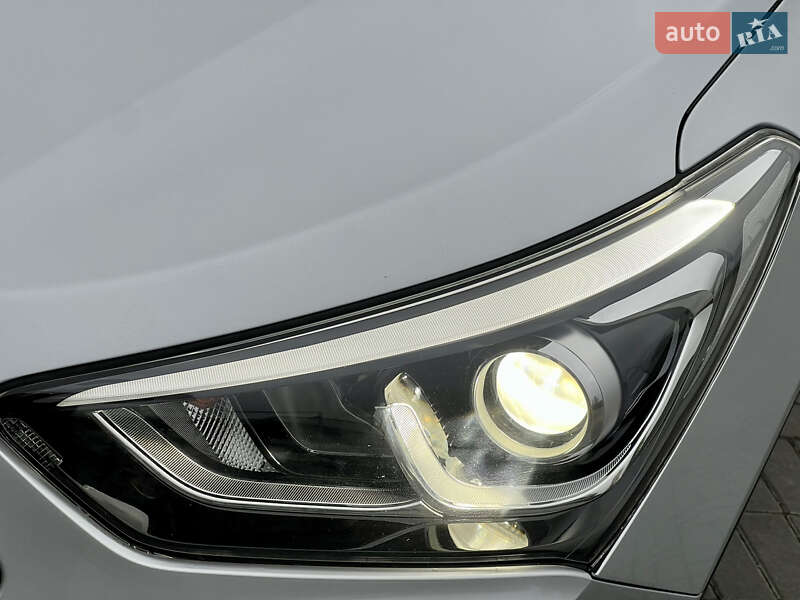 Внедорожник / Кроссовер Hyundai Santa FE 2015 в Черкассах