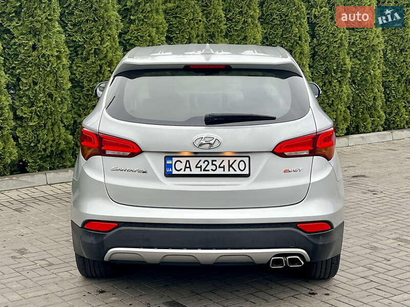 Внедорожник / Кроссовер Hyundai Santa FE 2015 в Черкассах