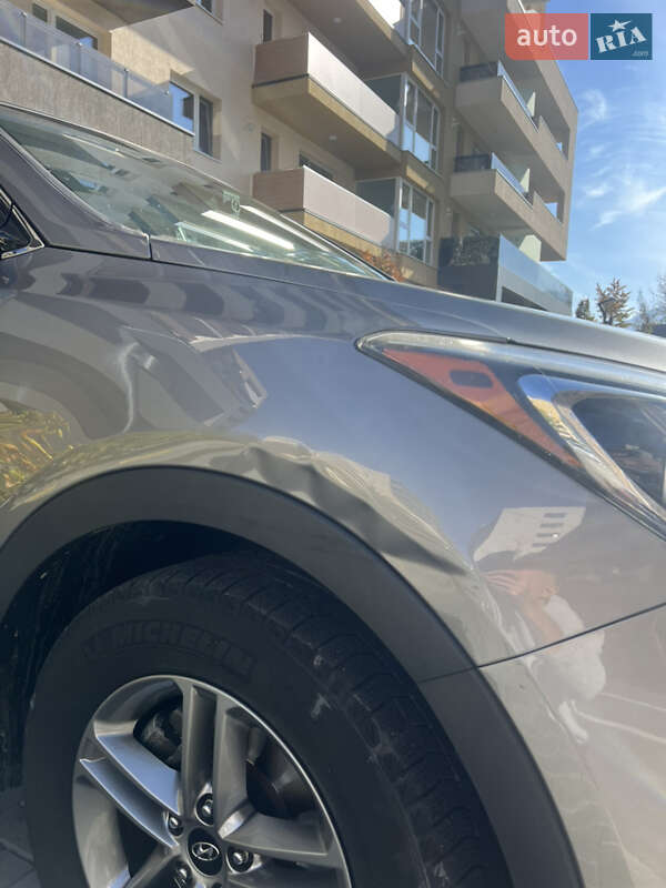 Позашляховик / Кросовер Hyundai Santa FE 2016 в Херсоні