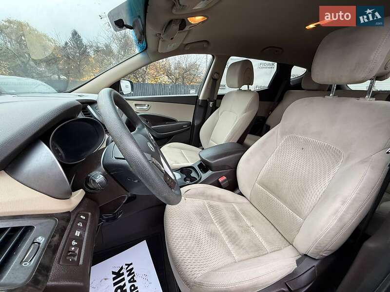 Внедорожник / Кроссовер Hyundai Santa FE 2017 в Луцке