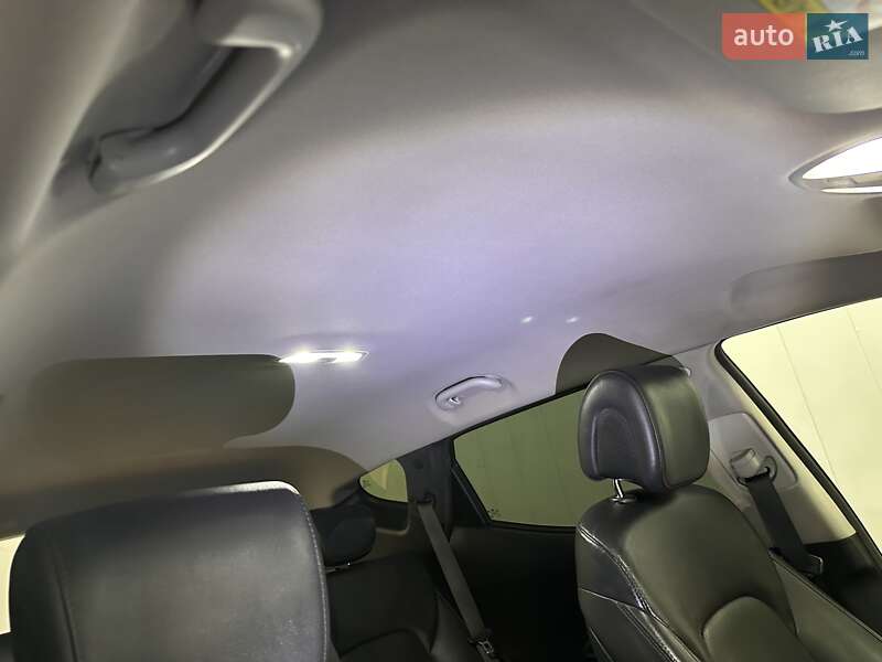Внедорожник / Кроссовер Hyundai Santa FE 2017 в Харькове фото 42 Внедорожник / Кроссовер Hyundai Santa FE 2017 в Харькове