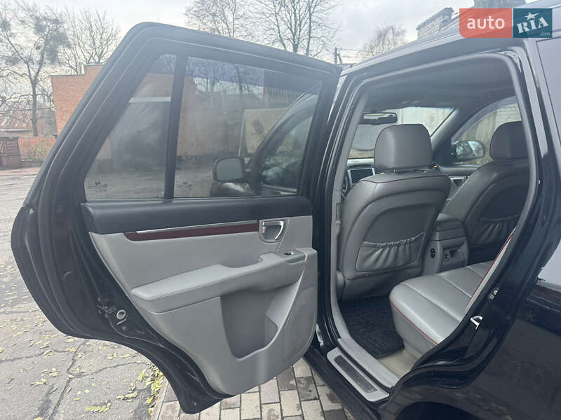 Внедорожник / Кроссовер Hyundai Santa FE 2008 в Лубнах