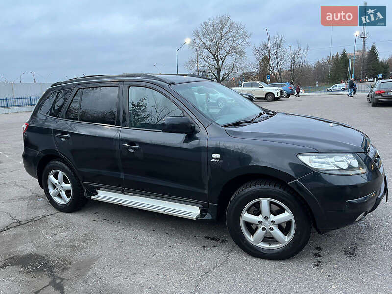 Внедорожник / Кроссовер Hyundai Santa FE 2006 в Синельниково