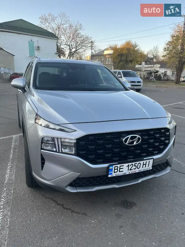 Hyundai Santa FE