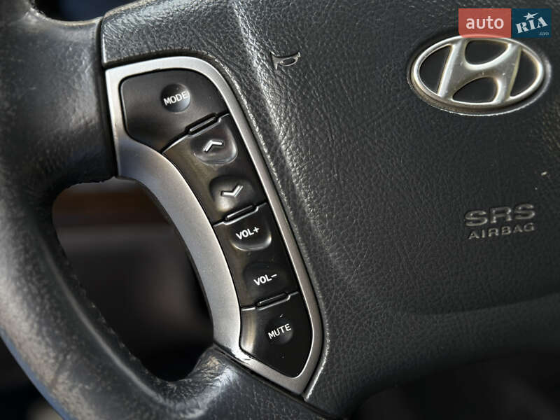 Внедорожник / Кроссовер Hyundai Santa FE 2012 в Львове фото 38 Внедорожник / Кроссовер Hyundai Santa FE 2012 в Львове