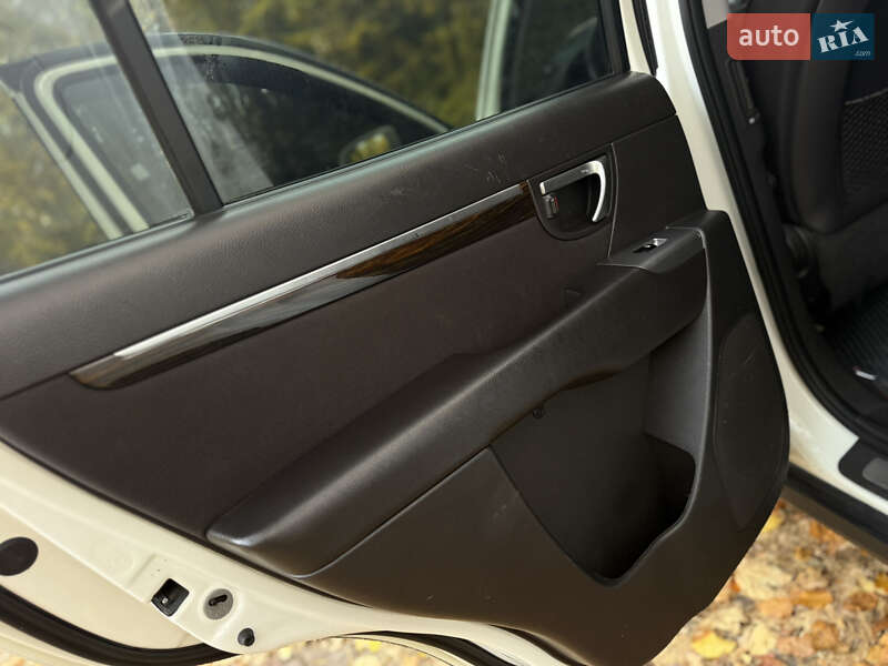 Внедорожник / Кроссовер Hyundai Santa FE 2012 в Львове фото 49 Внедорожник / Кроссовер Hyundai Santa FE 2012 в Львове
