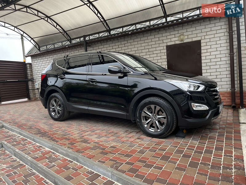 Позашляховик / Кросовер Hyundai Santa FE 2013 в Магдалинівці