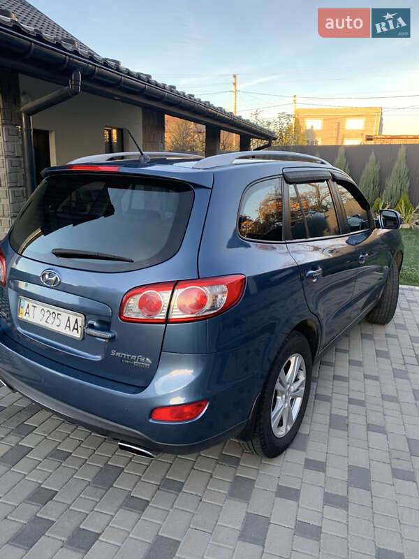 Внедорожник / Кроссовер Hyundai Santa FE 2011 в Калуше фото 3 Внедорожник / Кроссовер Hyundai Santa FE 2011 в Калуше