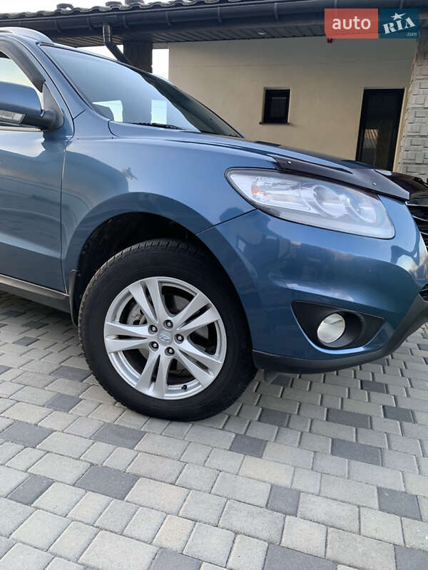 Внедорожник / Кроссовер Hyundai Santa FE 2011 в Калуше фото 10 Внедорожник / Кроссовер Hyundai Santa FE 2011 в Калуше
