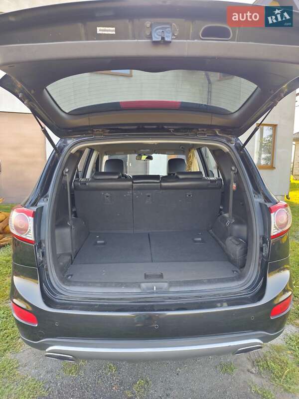 Внедорожник / Кроссовер Hyundai Santa FE 2011 в Ровно