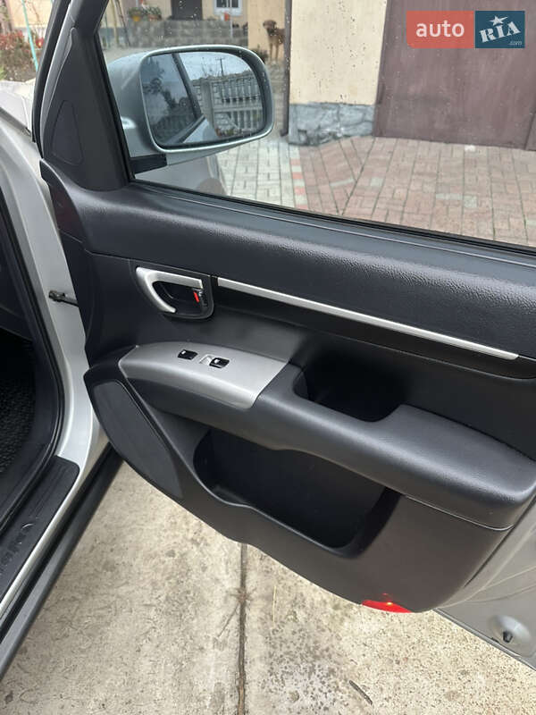 Внедорожник / Кроссовер Hyundai Santa FE 2006 в Житомире фото 34 Внедорожник / Кроссовер Hyundai Santa FE 2006 в Житомире
