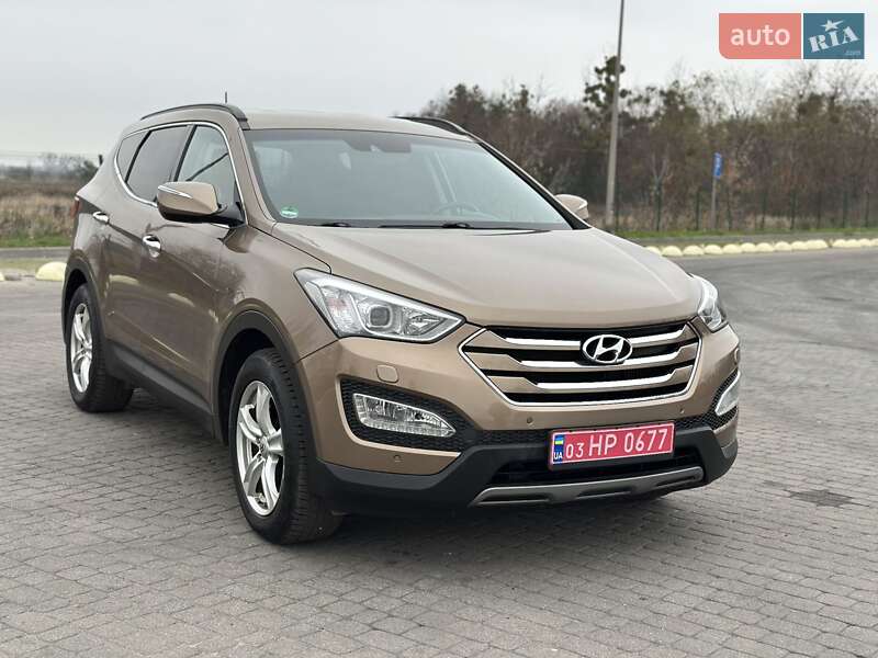 Внедорожник / Кроссовер Hyundai Santa FE 2013 в Радивилове
