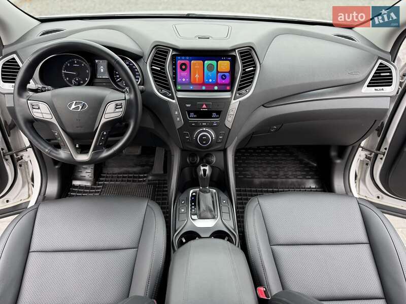 Внедорожник / Кроссовер Hyundai Santa FE 2017 в Виннице