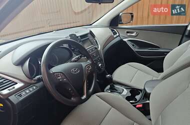 Внедорожник / Кроссовер Hyundai Santa FE 2016 в Виннице