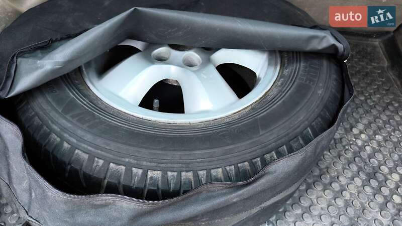 Внедорожник / Кроссовер Hyundai Santa FE 2005 в Василькове фото 15 Внедорожник / Кроссовер Hyundai Santa FE 2005 в Василькове