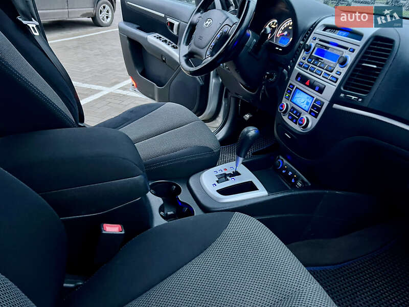 Внедорожник / Кроссовер Hyundai Santa FE 2006 в Житомире