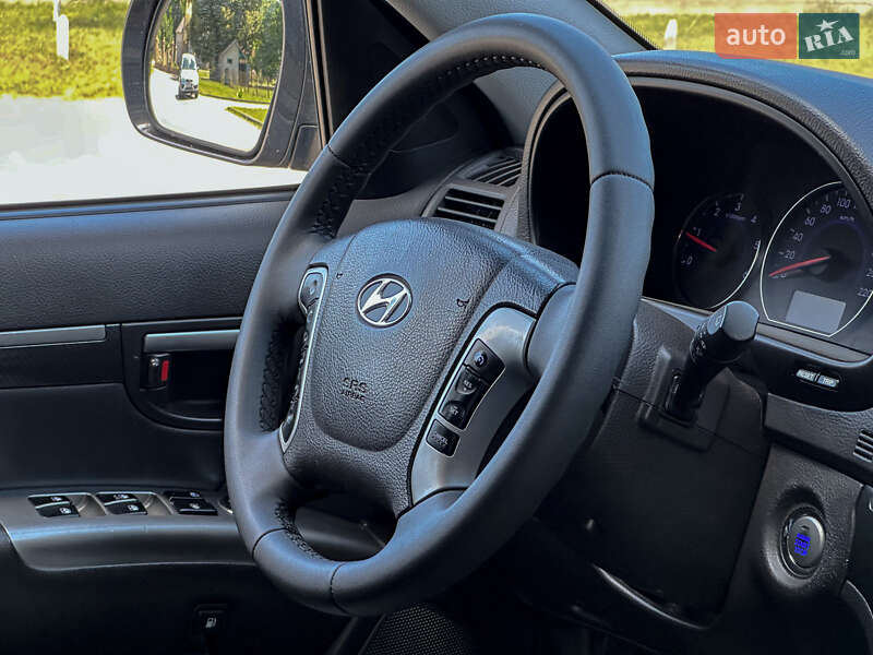 Внедорожник / Кроссовер Hyundai Santa FE 2010 в Радивилове фото 108 Внедорожник / Кроссовер Hyundai Santa FE 2010 в Радивилове