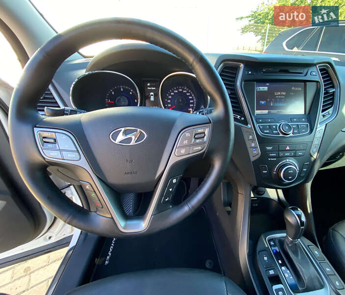 Позашляховик / Кросовер Hyundai Santa FE 2015 в Рівному фото 12 Позашляховик / Кросовер Hyundai Santa FE 2015 в Рівному