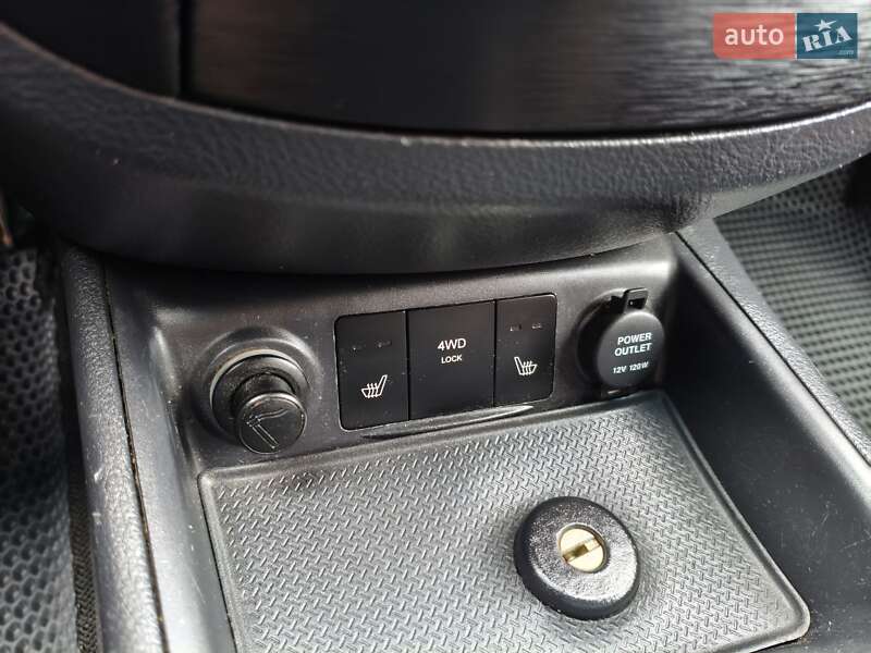 Внедорожник / Кроссовер Hyundai Santa FE 2007 в Виннице