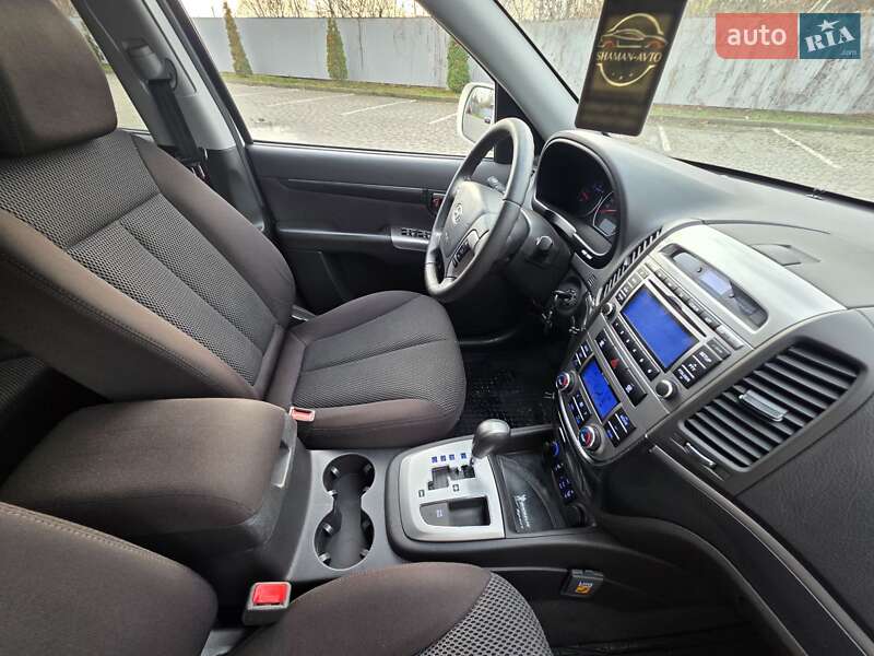 Внедорожник / Кроссовер Hyundai Santa FE 2011 в Ивано-Франковске