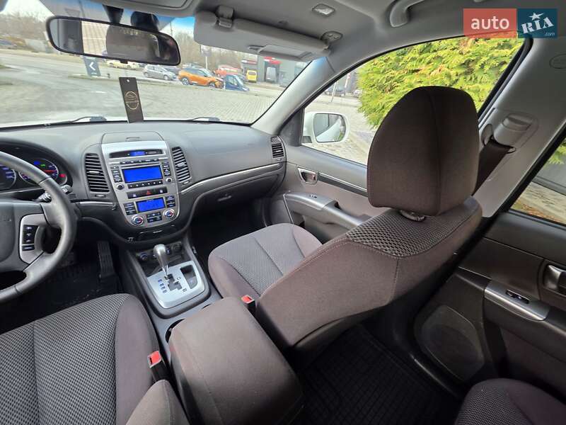 Внедорожник / Кроссовер Hyundai Santa FE 2011 в Ивано-Франковске