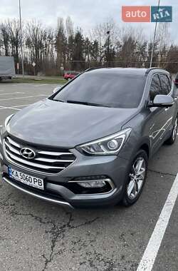 Внедорожник / Кроссовер Hyundai Santa FE 2016 в Киеве
