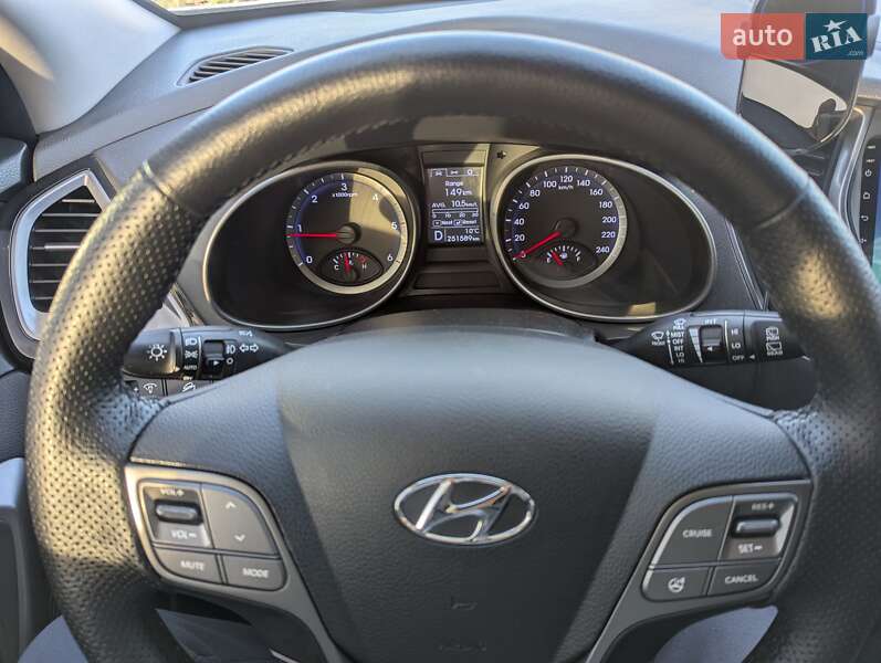 Внедорожник / Кроссовер Hyundai Santa FE 2014 в Киеве фото 13 Внедорожник / Кроссовер Hyundai Santa FE 2014 в Киеве