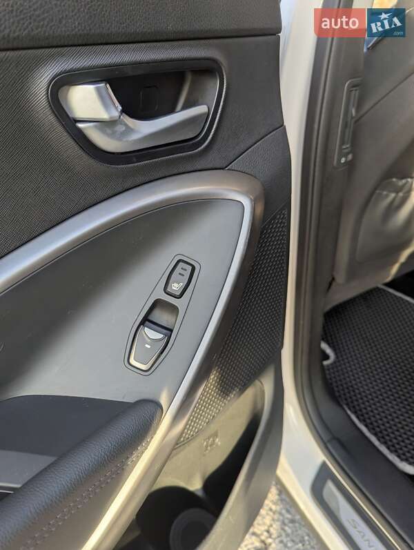 Внедорожник / Кроссовер Hyundai Santa FE 2014 в Киеве фото 31 Внедорожник / Кроссовер Hyundai Santa FE 2014 в Киеве