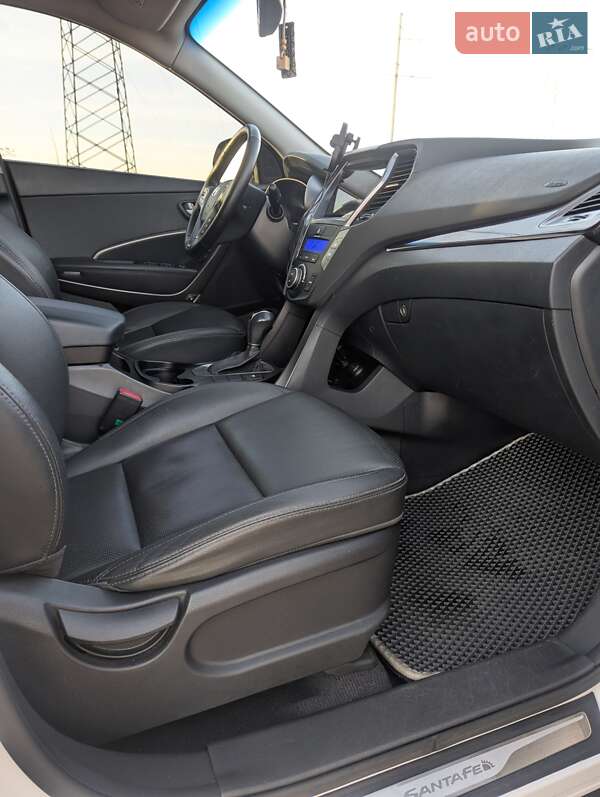 Внедорожник / Кроссовер Hyundai Santa FE 2014 в Киеве фото 34 Внедорожник / Кроссовер Hyundai Santa FE 2014 в Киеве