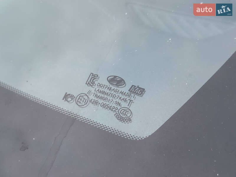 Позашляховик / Кросовер Hyundai Santa FE 2015 в Дніпрі