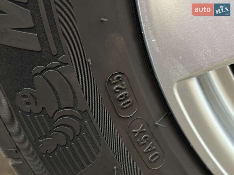 Внедорожник / Кроссовер Hyundai Santa FE 2011 в Ровно фото 17 Внедорожник / Кроссовер Hyundai Santa FE 2011 в Ровно