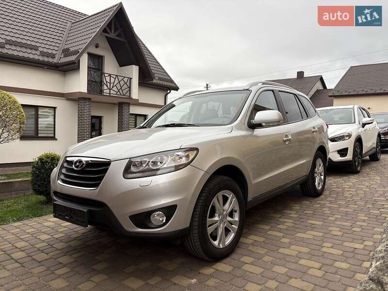 Внедорожник / Кроссовер Hyundai Santa FE 2011 в Ровно фото 5 Внедорожник / Кроссовер Hyundai Santa FE 2011 в Ровно