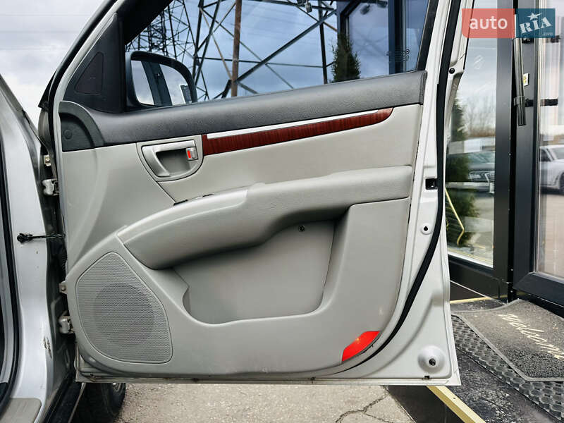 Внедорожник / Кроссовер Hyundai Santa FE 2007 в Харькове фото 27 Внедорожник / Кроссовер Hyundai Santa FE 2007 в Харькове