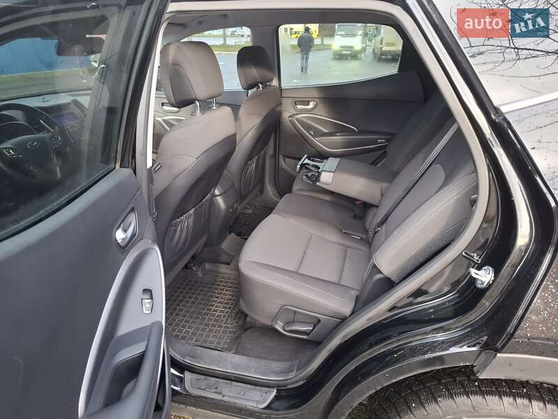 Внедорожник / Кроссовер Hyundai Santa FE 2014 в Чернигове